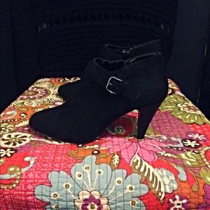 Fioni ankle Boots💕