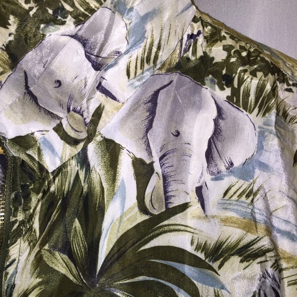 🎉SOLD🎉Unique Elephant & Zebra Jacket 😻 - Picture 4 of 5