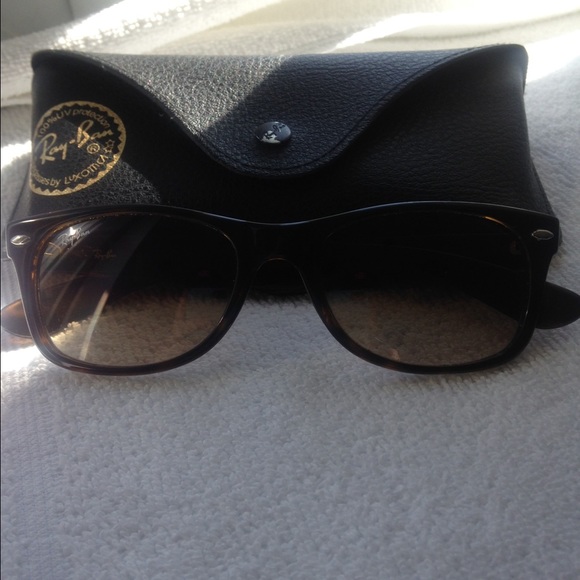 Raybans Wayfarers