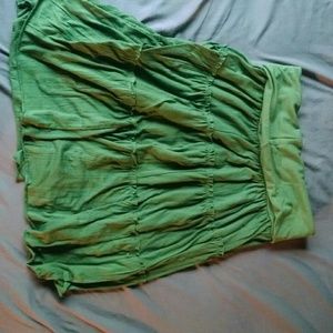 Fun and flirty skirt, great for festivals!