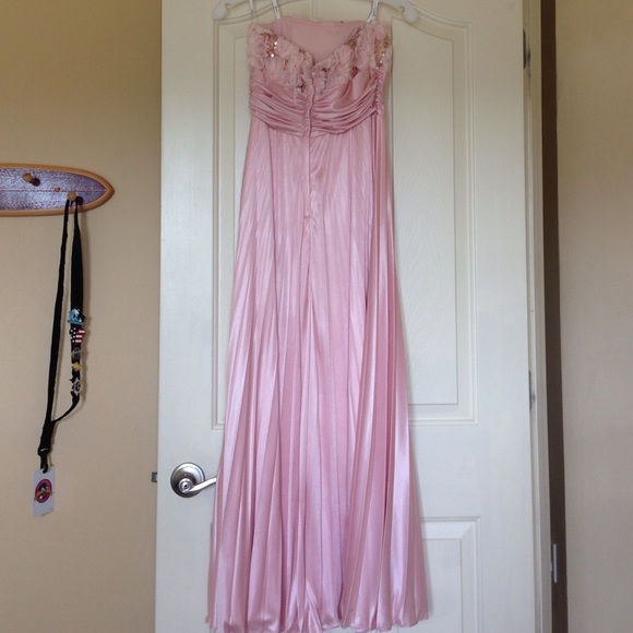 Prom Dress - Picture 2 of 4