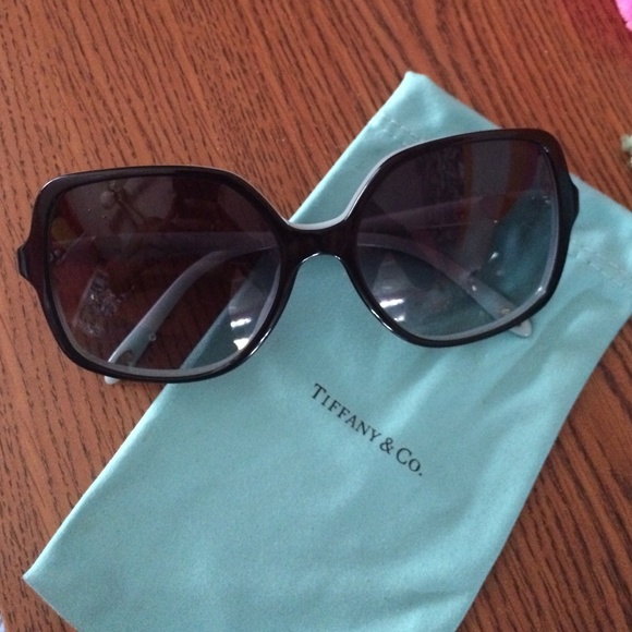 TIFFANY&CO sunglasses full set