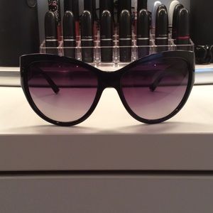 Dolce & Gabbana sunglasses😎