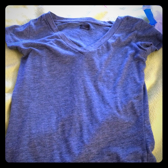 v neck - Picture 1 of 1