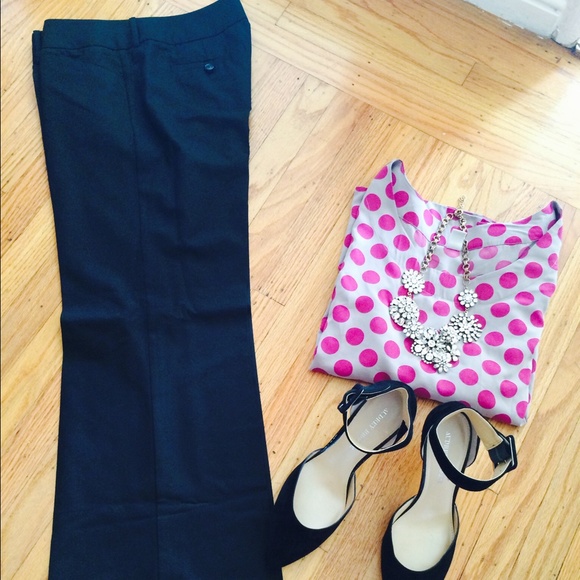 Limited Drew fit Black Slacks.  Size 4R.  Like New