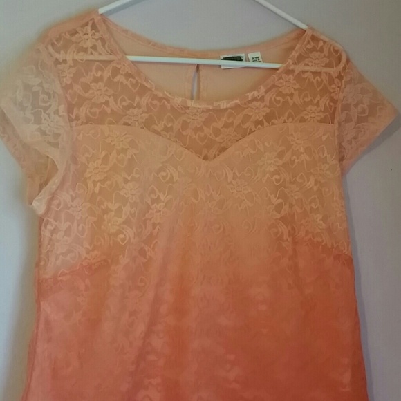 Cato- peach to coral ombre lace top