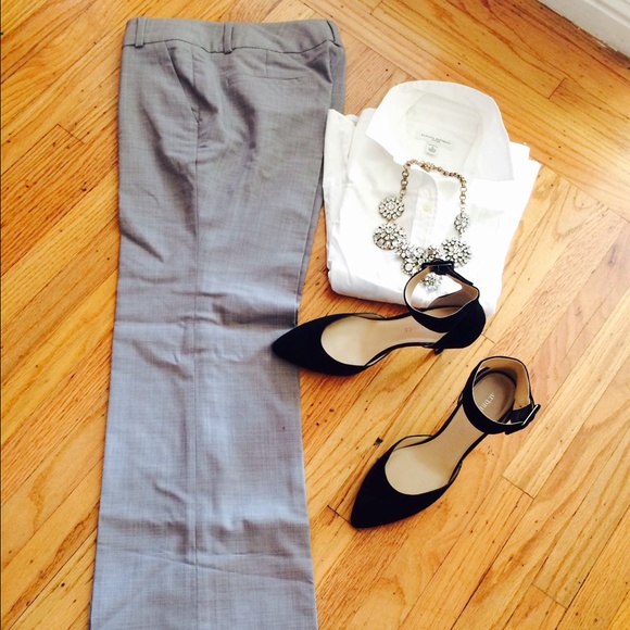 Moving Sale Banana Republic Martin Fit Grey color.