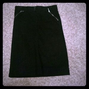 Banana Republic black skirt