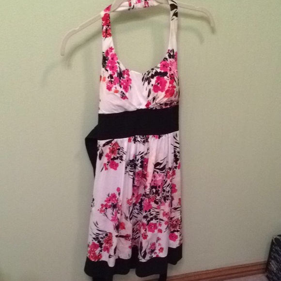 B. Darlin floral dress
