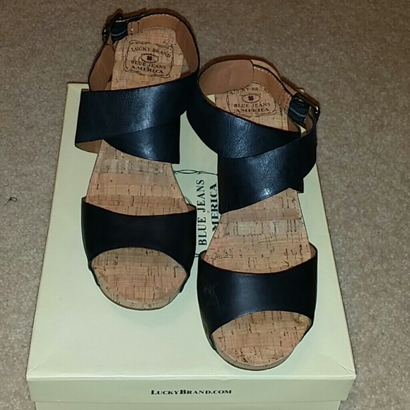 LUCKY BRAND SANDAL