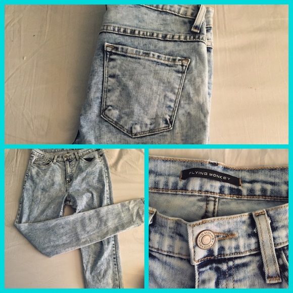 High waisted acid wash jeans