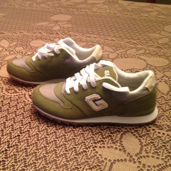 guess sport shoes 23 guess shoes guess sport sneaker from jo s guess sport shoes 23 guess shoes guess sport sneaker from jo s