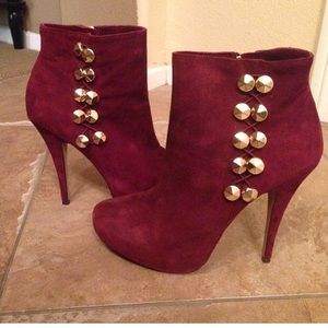 Vince Camuto Booties