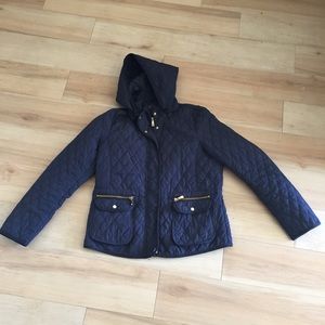 Light weight quilted navy jacket from zara