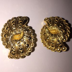 Clip-on Fashion Earrings