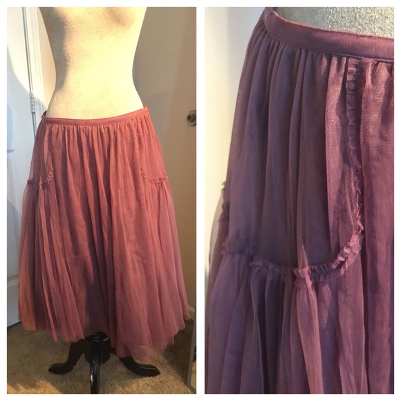 Anthropologie Odille Tulle skirt size 8