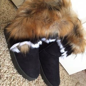Black Boots w/ Brown, Black& White Fur