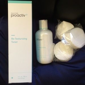 Proactive + Retexturizing Toner BNITB