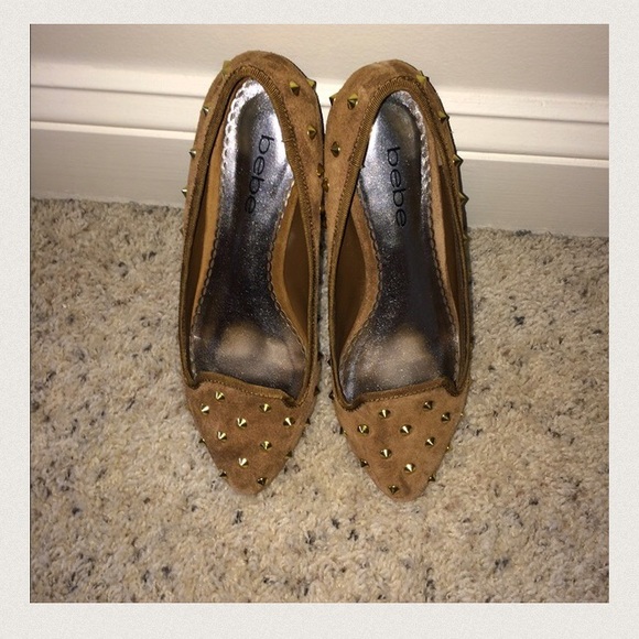 Like new Bebe flats.