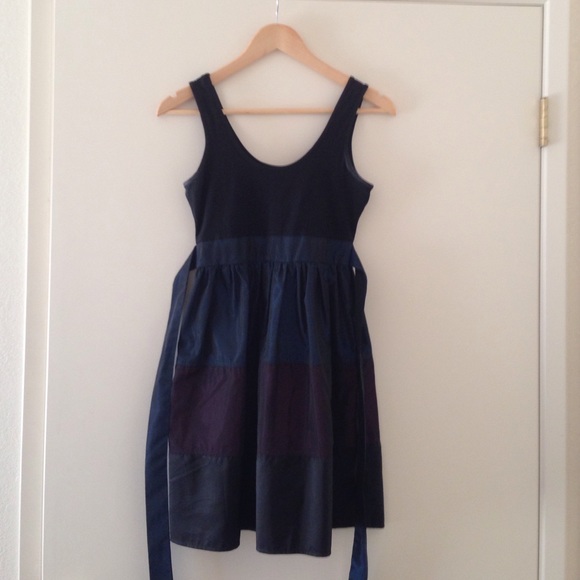 *donated*Taffeta-style cocktail dress!