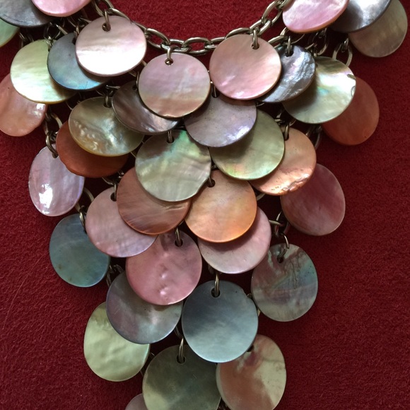 Shell necklace - Picture 2 of 4