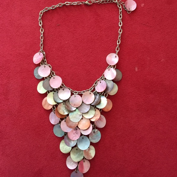 Shell necklace - Picture 4 of 4