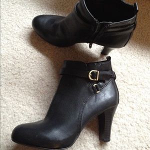 Black Heeled Boots