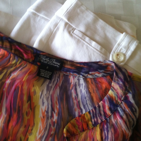 Lucky Tops - 🐱SOLD🐱 Sheer Lucky