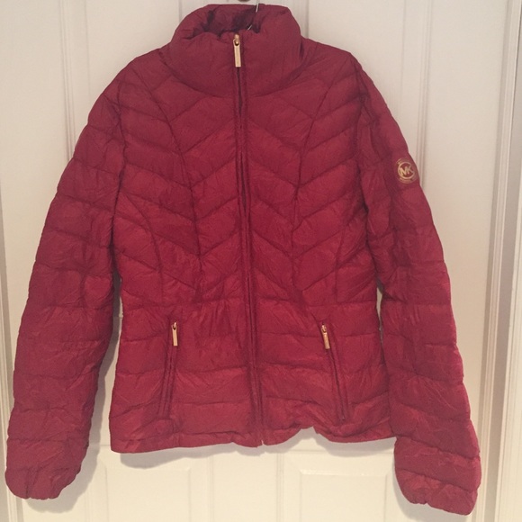 REDUCED🎉Michael Kors packable red light jacket🎉
