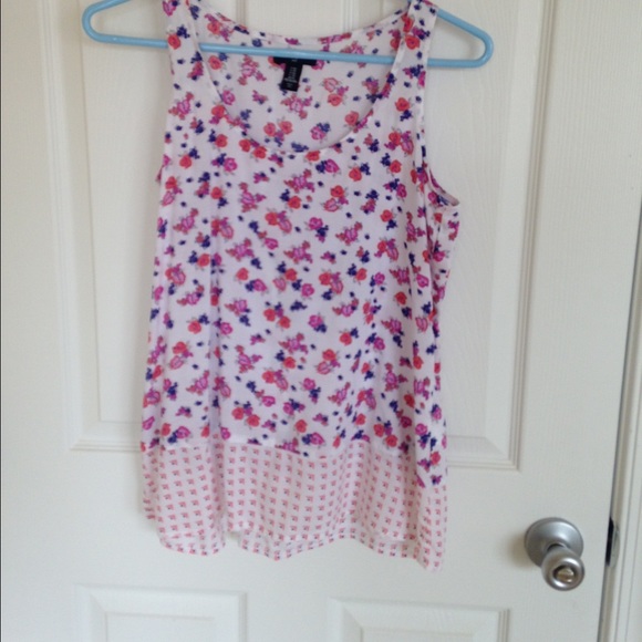 NWOT gap sleeveless floral blouse size xs