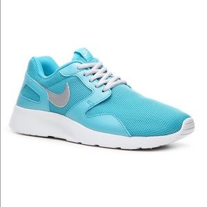 NIKE jogging shoes (Kaishi)