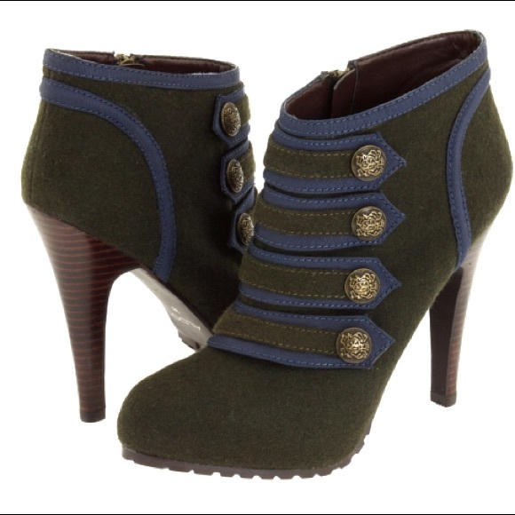 Aldo Bregon Boots FALL IS NEAR!!