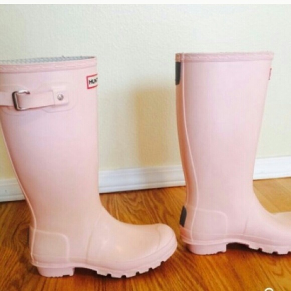 🚫🚫RESERVED 🚫🚫 Pink hunter boots