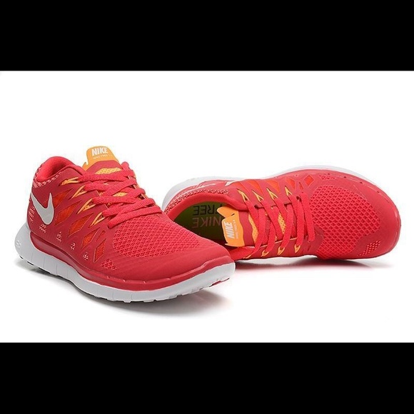 Red Nike Free Run Legion 5.0