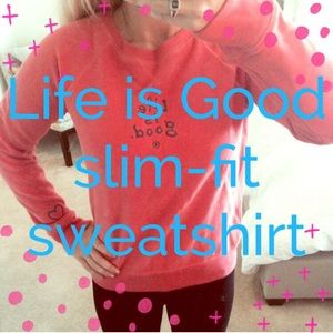 Peachy-pink Life is Good crew neck