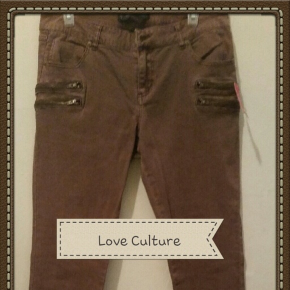 Skinny jeans...brown...NWT