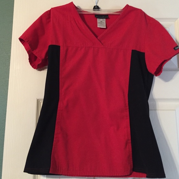 Cherokee scrub top