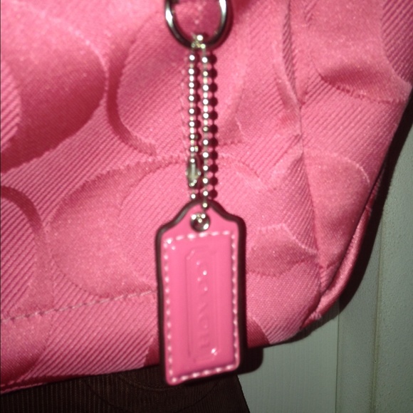 COACH - Picture 2 of 4