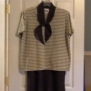 Top / skirt