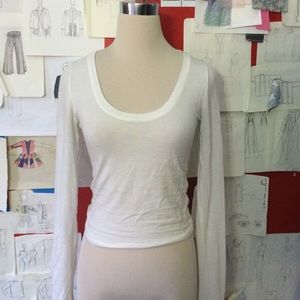 Long sleeve Scoop Neck Top