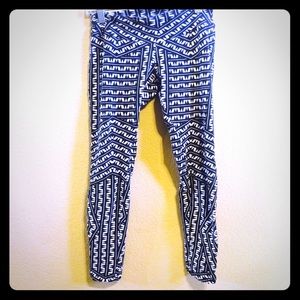 Funky print yoga pants XS