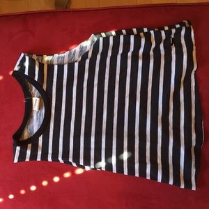 S pink black and white tank top