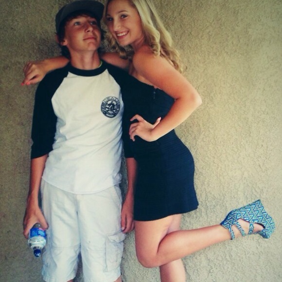 Little black dress - Picture 2 of 4