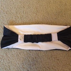 Reversible lululemon Bang Buster headband