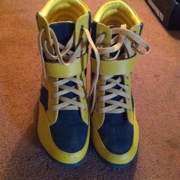 Wedge Sneakers