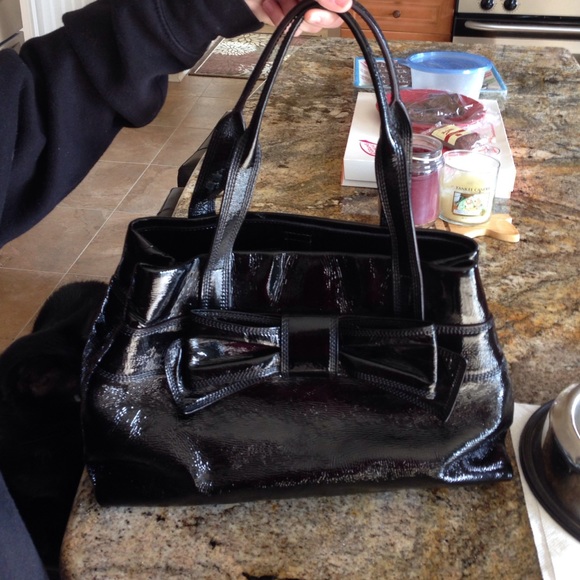 kate spade Handbags - Authentic Kate Spade Handbag