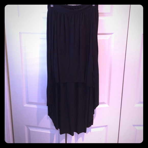 American Eagle Outfitters Dresses & Skirts - American eagle hi- lo skirt