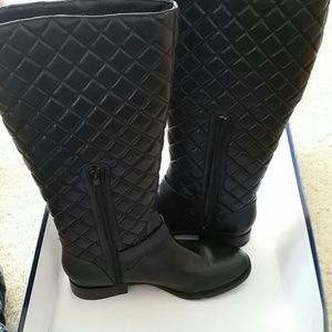 NIB WOMEN'S BLACK ARTURO CHIANG AT-FUSCO  BOOTS