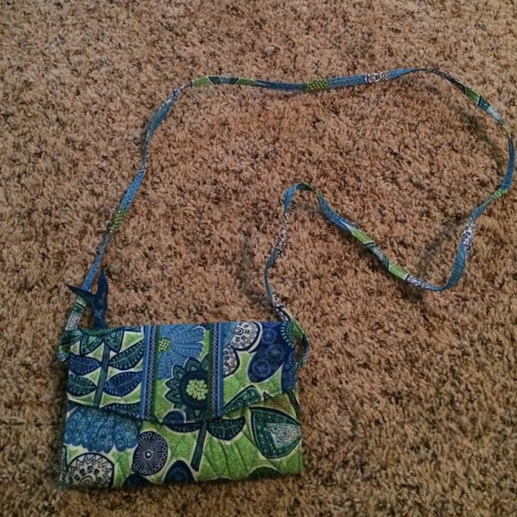 Vera Bradley cross body