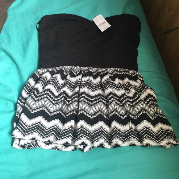 Kendall & kylie strapless top